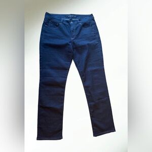 Calvin Klein Jeans Midnight Black Size 12 NWOT RN 36009 CA 00213